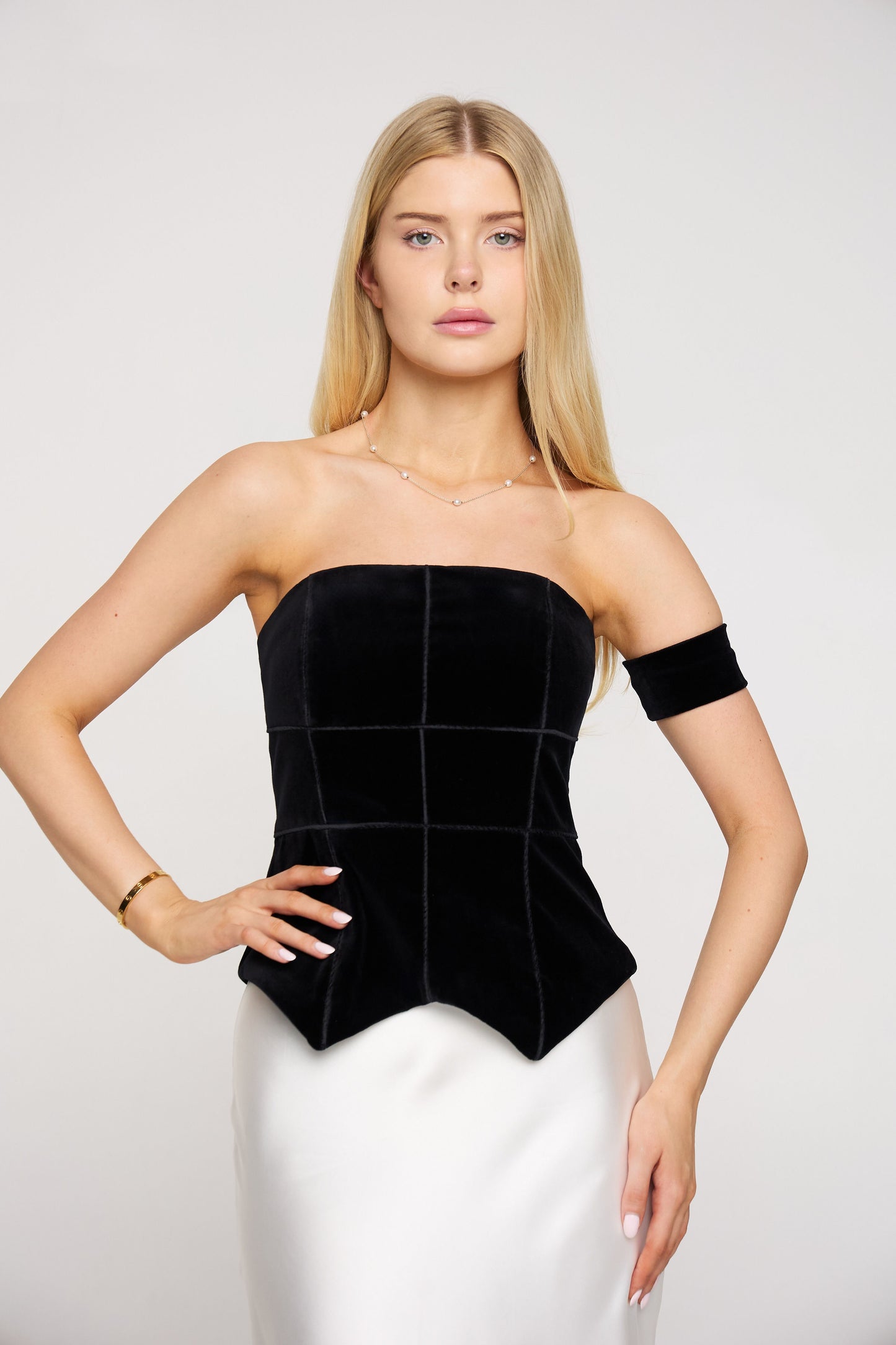 Zephyr velvet top